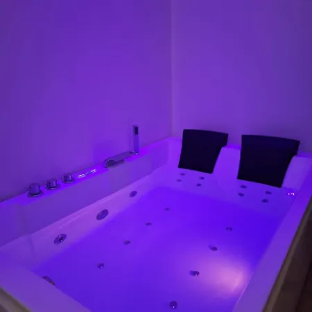 Luxury Glory Tower Gasthof 4*