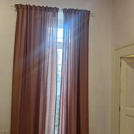 Luxury Glory Tower Neapel