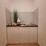 Luxury Glory Tower Maison d'hôtes 4*