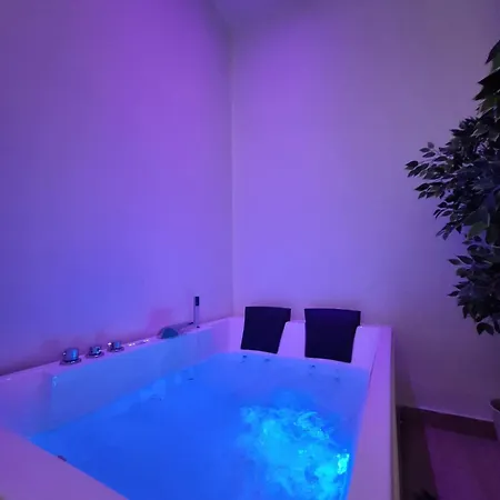 Luxury Glory Tower ゲストハウス ナポリ