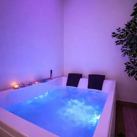 Luxury Glory Tower Affittacamere Napoli